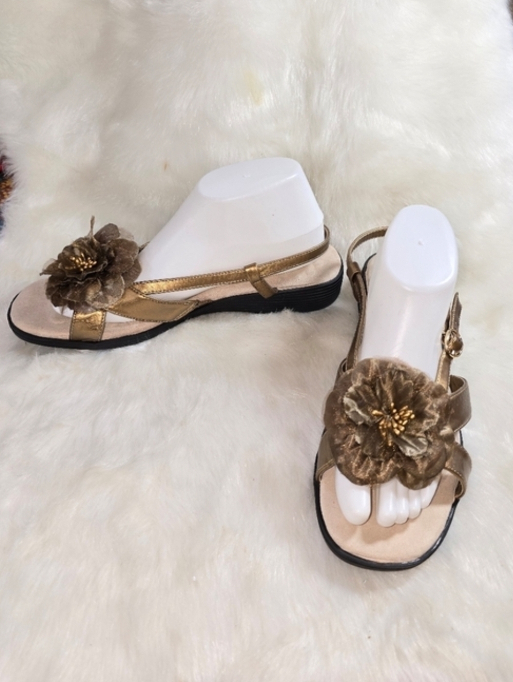 Comfortview Eve Bronze Metallic Floral Strappy Sandals